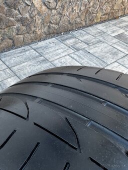 Bridgestone potenza S001 235/40 r19 - 9