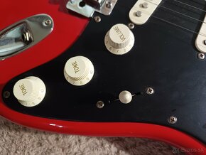 Squier by fender dnes už nevyrabany bullet strat - 9