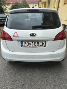 Kia Venga 1.4 benzín - 9