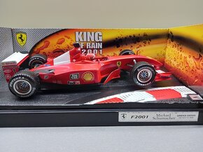 F1 FERRARI F2001 2001 KING OF RAIN SCHUMACHER HOTWHEELS 1:18 - 9