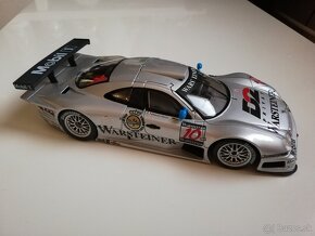 1:18 Mecedes Benz CLK GTR   Maisto - 9