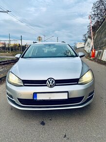 Volkswagen Golf Variant VII Comfortline 2.0 TDI DSG 110 KW - 9