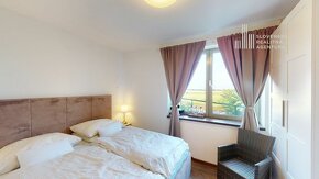 SRA | Apartmánový dom pri Seneckých jazerách - 9