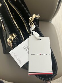 Kabelka Tommy Hilfiger - 9