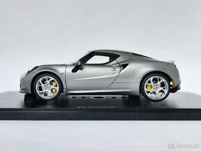 1:18 - Alfa Romeo 4C (2013) - AUTOart - 1:18 - 9