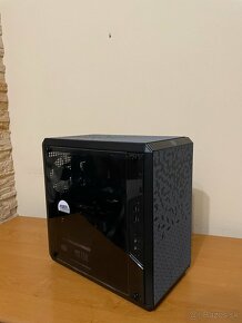 RTX 4060 AMD, 5 5700, 16gb DDR ram, 1tb SSD - 9