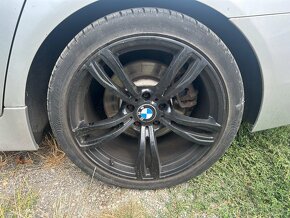 ROZPREDAM BMW F10 520d M-PACKET - 9