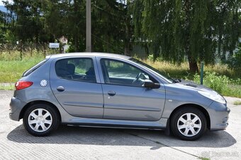 Peugeot 206 + 1.4 Magic - 9