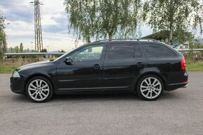 Škoda Octavia Combi 2.0 TDI RS - 9