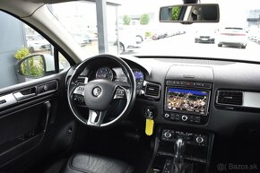 Volkswagen Touareg 3.0TDi.DPH.PRAV.SERVIS VW.BEZ VZDUCHU - 9