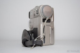 Sony Handycam mini dv DCR-PC1E - 9