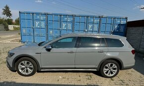 Volkswagen Passat Alltrack 2.0 TDI DSG 4Motion - 9