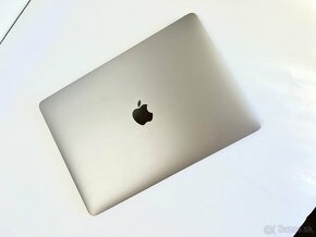 MacBook PRO 13” - 9