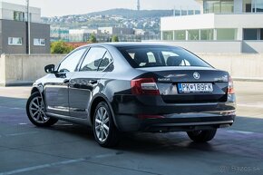 Škoda Octavia 1.6 TDI Style DSG - 9