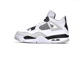 Air Jordan 4 Retro Military Black - 9