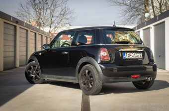 MINI COOPER 1.6 D 80kW 2010 - 9