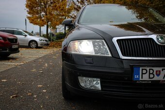 Škoda Octavia Combi 2.0 TDI Ambiente - 9