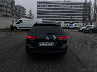 Volkswagen Golf 7 1.6 TDI (2017) - 9