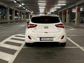 hyundai i30 1.6crdi - 9