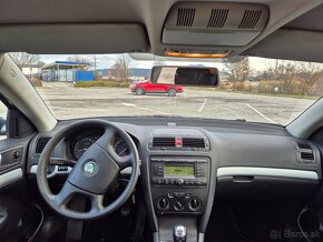 Škoda Octavia combi 1.6 Mpi - 9