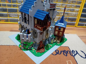 Lego MOC Castle - 9