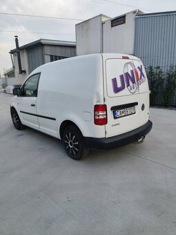 Volkswagen CADDY 1,6 TDI 2013 - 9