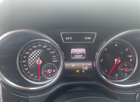 Mercedes GLE trieda 350d 4matic A/T, AMG line - 9