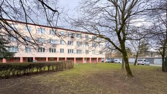 ŠACA - pekný 3 izbový zariadený byt ul. Železiarenska, 62 m2 - 9