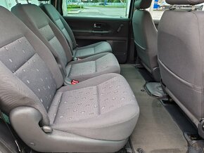 Predám Volkswagen Sharan 1.9 TDI 85 KW po 1.maj. bez korozie - 9