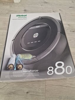 Robotický vysávač iRobot Roomba 880 - 9