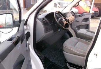 Volkswagen T5 1.9 TDI - 9