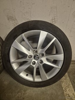 SKODA TRIUS 5x112 R17 + 225/45 LETNE PNEUMATIKY - 9