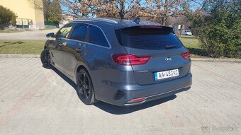 KIA Ceed SW 1.6 CRDi 2020 - 9