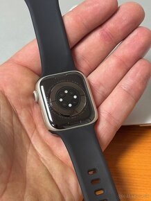 Apple Watch 9 41mm GPS Starlight - rok záruka - 9