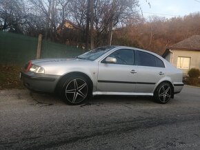 Predám škoda octavia 1.6 74 kW pojazdné - 9