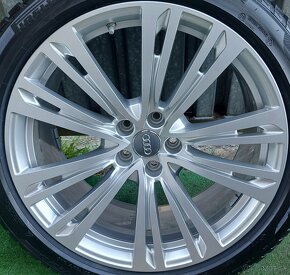 Atraktívne, takmer nejazdené orig. disky AUDI - 5x112 R20 - 9