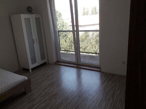 Prenájom izba, Paričkova, balkón, terasa, 350 eur - 9