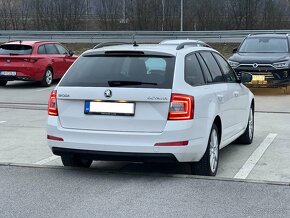 Škoda Octavia Combi 1.6 TDI 81kw DSG - 9