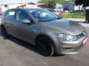 VW Golf - 9