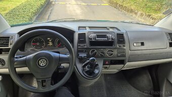 VW Transporter T5 r.v. 2010 - 9