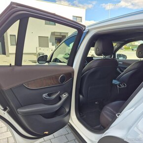 MERCEDES-BENZ GLC 250d 4 MATIC Automat - 9