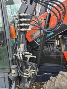 Kubota GM64 + nakladač + papiere - 9