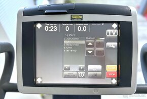 Profesionálny Stepper TECHNOGYM EXCITE 700 LCD TV - 9