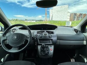 Renault Scenic 1.9 dci - 9