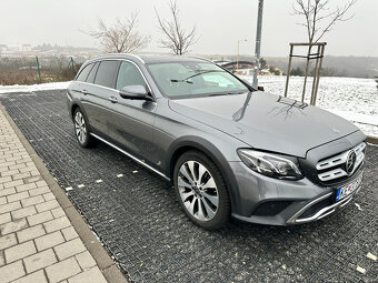 Mercedes-Benz E Class E220d All Terrain 4Matic '19 - 9