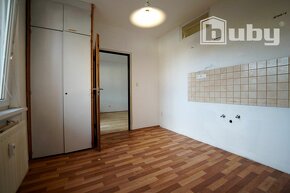 Na predaj 2 izbový byt s veľkou loggiou vo Vrútkach, 61 m2. - 9