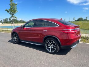 Mercedes -Benz GLE 350 d 4 matic - 9