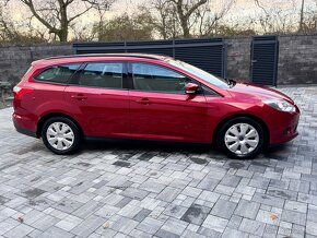 Ford Focus 1.6Tdci 85kw - 9