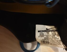 Detské kopačky Nike JR Mercurial č. 35.5 - 9