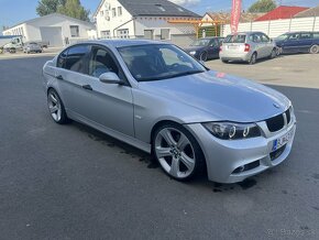 BMW E90 320d 120kw - 9